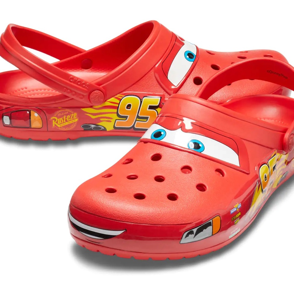 Lightening McQueen Crocs | Mens 7 Women’s 9